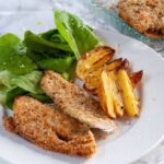 Escalopes de poulet panées croustillantes au four (sans œuf) - En-tête
