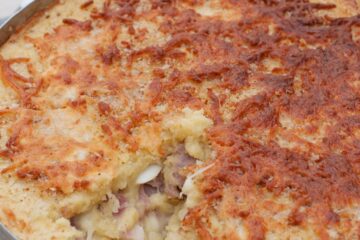 Gâteau de purée de pommes de terre à l’italienne (Gatto’) - Faites cuire dans un four chaud jusqu'à ce que le dessus soit doré et croustillant