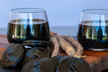 Liqueur italien à la réglisse fait maison - En-tête