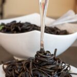 Pâtes à la seiche à l'encre noire - En-tête