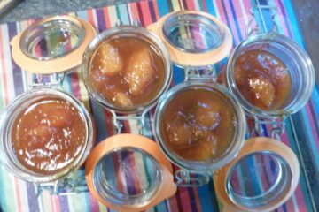 Confiture de pêches caramélisées - en-tête