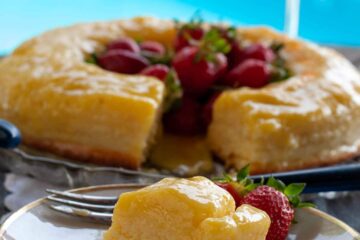 Gâteau magique au citron, une pâte pour deux couches - en-tête