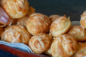 Gougères bourguignonnes au fromage - en-tête
