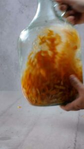 Liqueur d'orange maison façon curaçao - Secouer délicatement le bocal