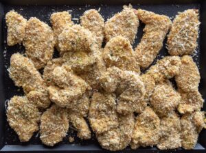 Nuggets de poulet italiens au parmesan - Disposer les nuggets panés