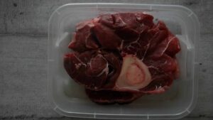 Ossobuco traditionnel à la milanaise, sans tomate - Préparation des jarrets de veau