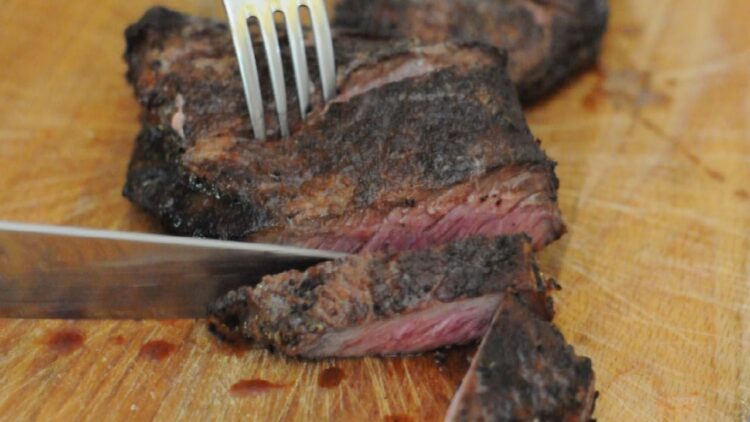 Picanha brésilienne au barbecue - en-tête