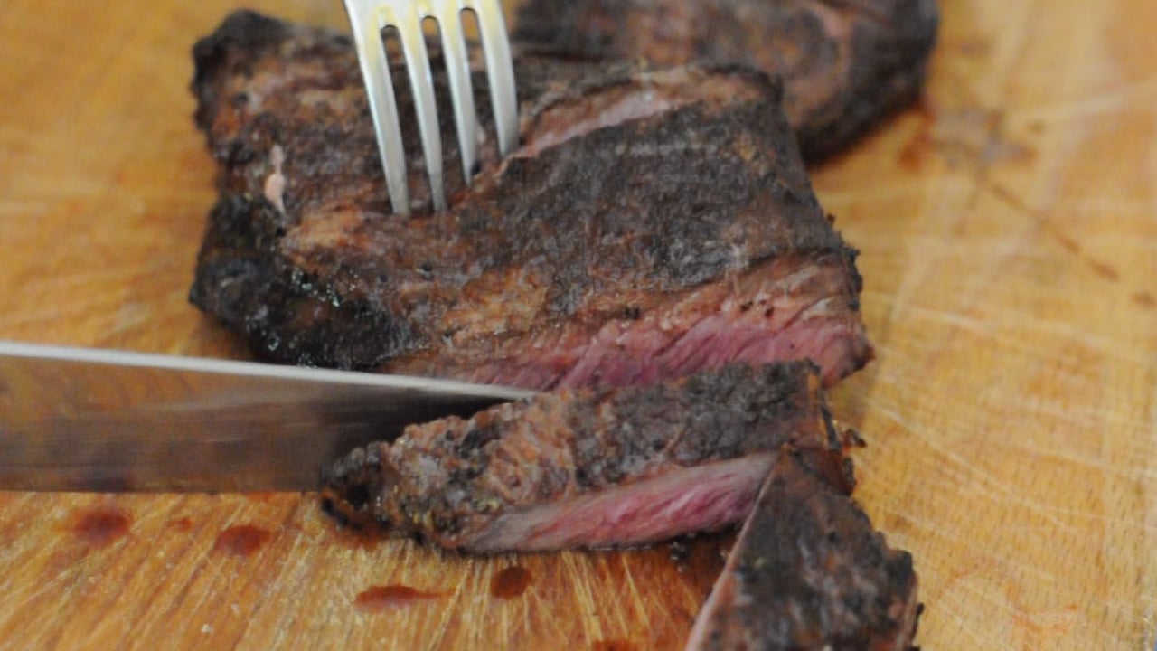 Picanha brésilienne au barbecue - en-tête