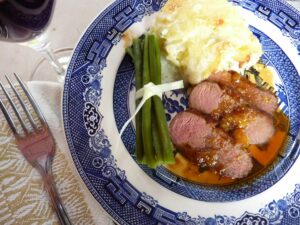 Recette de magret de canard à l'orange - servir avec le gratin dauphinois