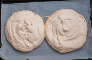 Recette de mini-meringues - cuisson des meringues au four