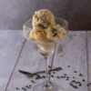 Recette traditionnelle de glace stracciatella à la crème de lait - en-tête
