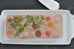 Terrine facile de jambon à tartiner - Démouler la terrine de jambon